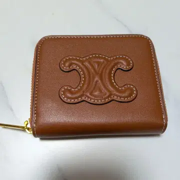 브라운 가죽 코인 케이스 로고