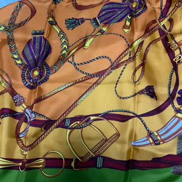 Eva Donna 마구 모티브 스카프