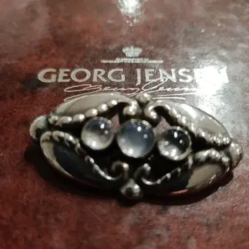 하자품! 조지 젠슨 브로치 156 문스톤 박스 없음 가격입니다