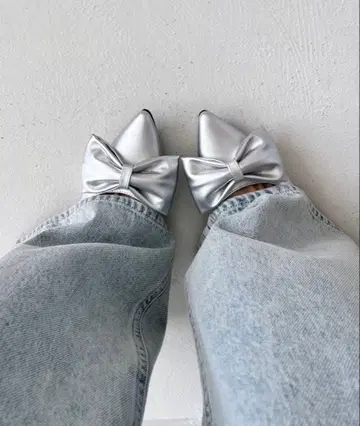 Heather 리본 플랫 펌프스 실버 M