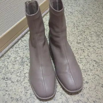 [ 새상품급 ] HIMIKO 엠보 콤비 스트레치 부츠