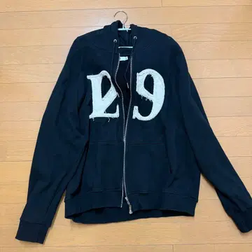 illigo 후드티 블랙