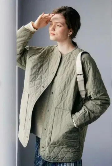 카포크 퀼트 미들 자켓