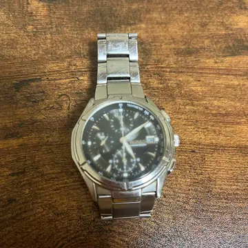 Wired 쿼츠 시계 스테인리스 스틸 (하자품)