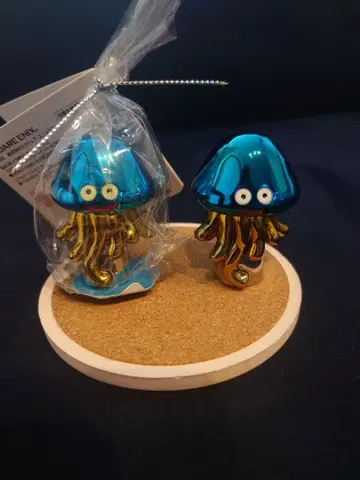 드래곤 퀘스트 메탈릭 몬스터즈 갤러리 호이미슬라임 (눈 색깔 다름)