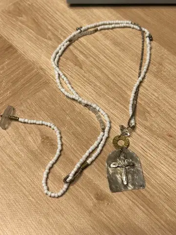 ORSA 비즈 십자가 펜던트 목걸이