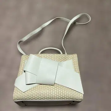 FRAY I.D [엘르] 믹스 마테리얼 리본 미들 백