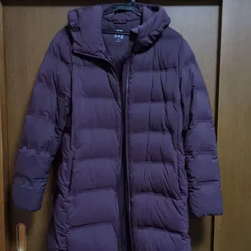 후드 부착 보라색 다운 자켓 XL