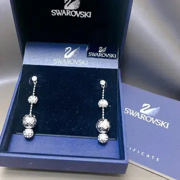 [ 컨디션 최상 ] SWAROVSKI 귀걸이 크리스탈 실버 스윙 볼