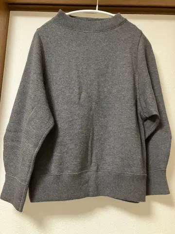 미사용 45R 그레이 긴팔 스웨터 일본제