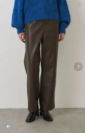 [새상품급] 와이드 스트레이트 가죽 팬츠 브라운