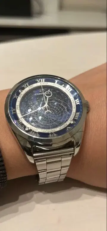 캄파놀라 코스모사인 시계