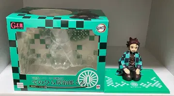 손바닥 탄지로 군 피규어