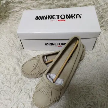 미사용 새상품! 미네통카 MINNETONKA 킬티 KILTY 25cm