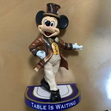미키마우스 턱시도 피규어