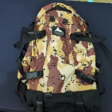 GREGORY 카모플라쥬 백팩