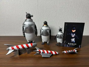 dc 멀티버스 펭귄 피규어