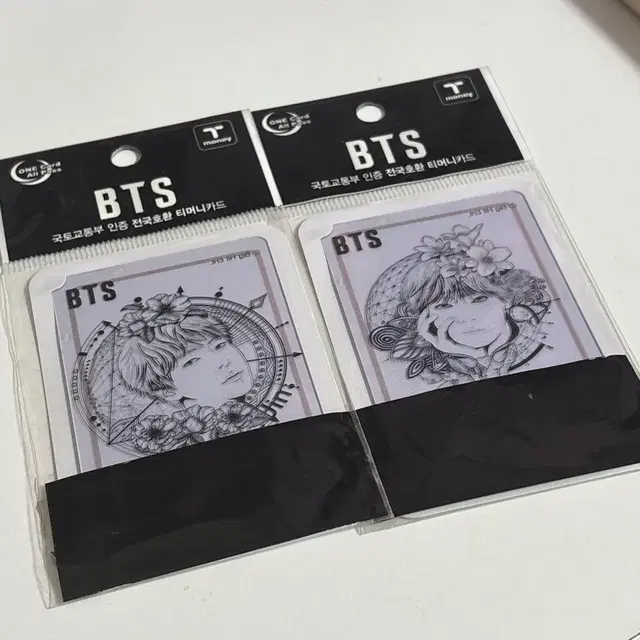 BTS 방탄 일러스트 티머니 교통카드 진 뷔