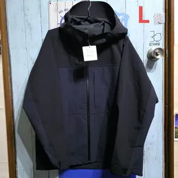 유니클로 블록 테크 후드티 바이컬러 블랙 L