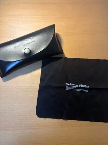 Rough N' Tough 안경 케이스 블랙