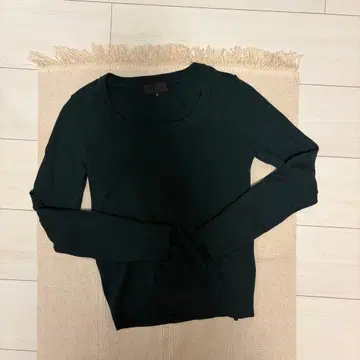 UNTITLED 다크 그린 니트