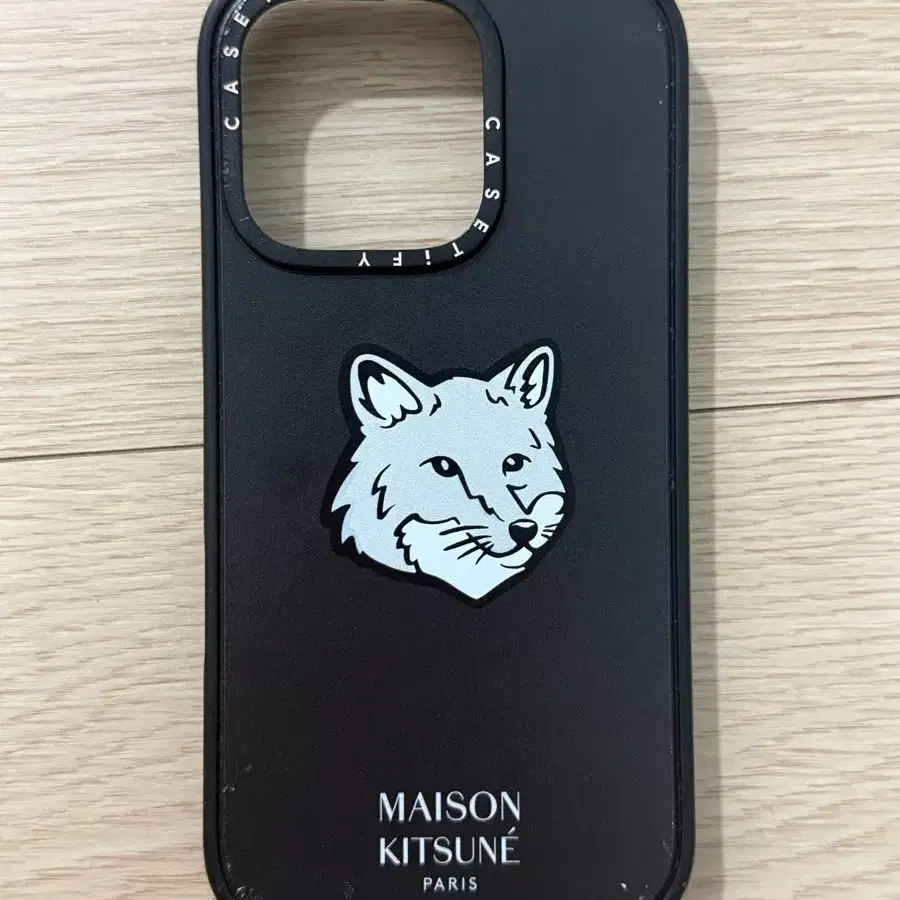 CASSETIFY MAISON KITSUNÉ iPhone16 Pro MAISON KITSUNE x CASETIFY IPHONE 16 PRO MAX GLAM FOX MAGSAFE CASE