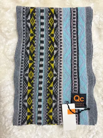 미사용 택 포함 QUINTON AND CHADWICK 울 머플러 Scot