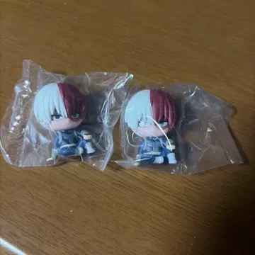 나의 히어로 아카데미아 히로아카 앉아있는 대원 토도로키 쇼토