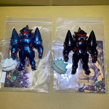 알렉시스 켈리프 소프트 비닐 2체 세트