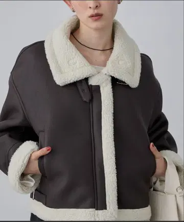 2WAY 숏 B-3 무스탕 자켓