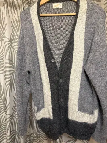 Backers M 사이즈 울 혼방 가디건 그레이/화이트