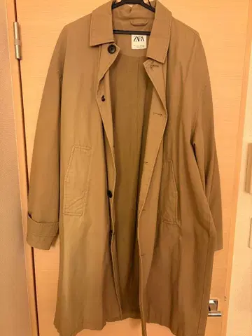 ZARA 트렌치코트