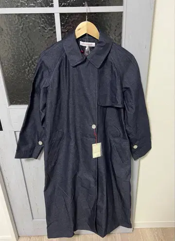 DRESSTERIOR 다크 블루 데님풍 롱 코트