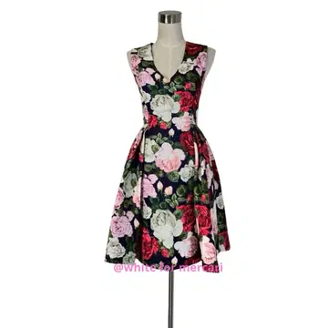 이탈리아 구매 정가 8만 고급 자카드에 만개한 로즈 가든 원피스