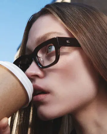 BLUE ELEPHANT WOODY black