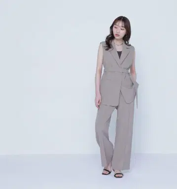 미사용 NaturalBeauryBasic 베이지 벨티드 테일러드 베스트