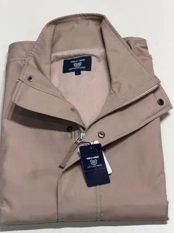 COMME CA COMMUNE 꼼 사 커뮨 스탠드 카라 지퍼 베스트