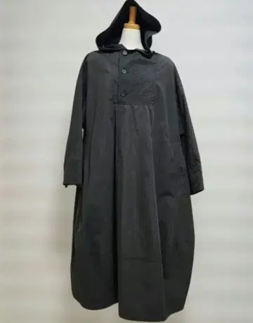 모유루 모유루 개성있는 변형 블랙 롱 플레어 원피스 모유루 코트