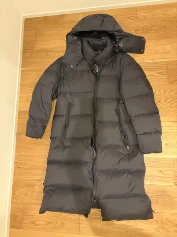 유니클로 +J 다운 오버사이즈 코트