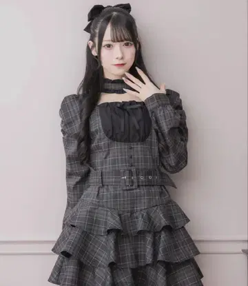 pium 초커 프릴 티어드 원피스