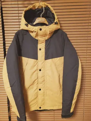 새상품급 워크맨 이지스 퓨전 다운 HDR290 베이지 S