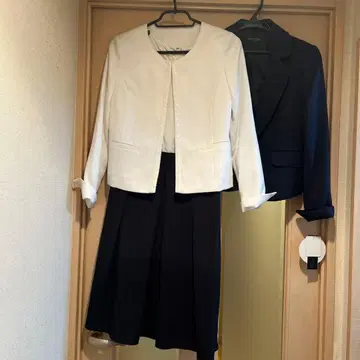 택 포함 미사용 새상품 세레모니 수트 3세트 화이트/네이비