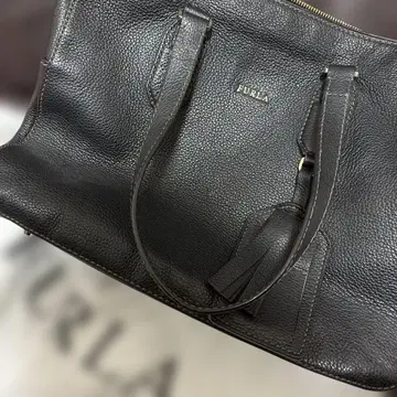 새상품 FURLA 블랙 토트백