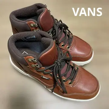 VANS 브라운 하이컷 스니커즈
