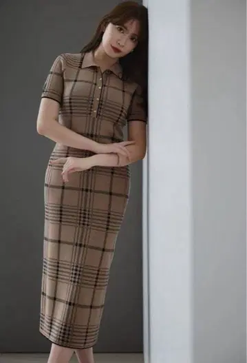 herlipto Gold-Buttoned Plaid Knit Dress