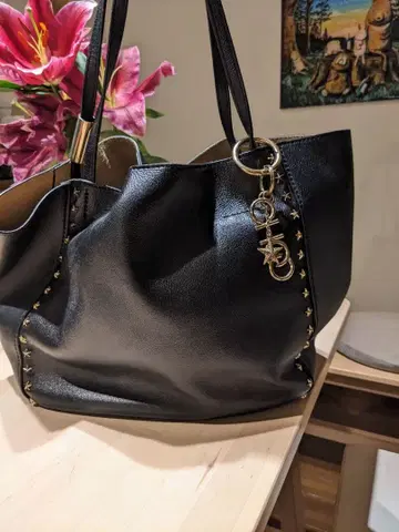 연말 세일 JIMMY CHOO 가죽 백 새상품급 참 포함 지미추