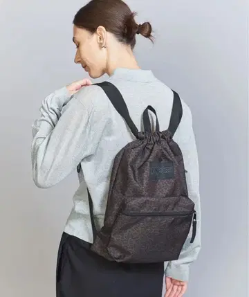 JANSPORT 레오파드 무늬 냅색