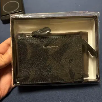 짐 톰슨 블랙 코인 케이스