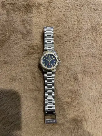 게스 초레어 모델 쿼츠 손목시계 실버 스테인리스