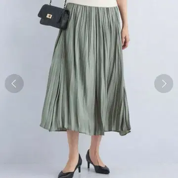택 포함 새상품 그린 라벨 릴랙싱 광택 플리츠 개더 스커트